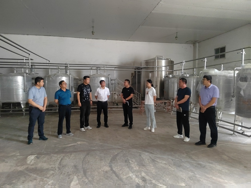 石嘴山市副市長、惠農(nóng)區(qū)委書記王宇翔蒞臨寧夏興康恒潤農(nóng)業(yè)科技發(fā)展有限公司調(diào)研